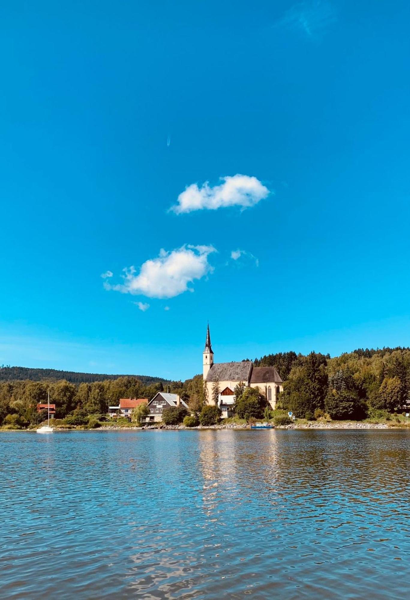 Lipno Beach Apartment Lipno nad Vltavou Bagian luar foto